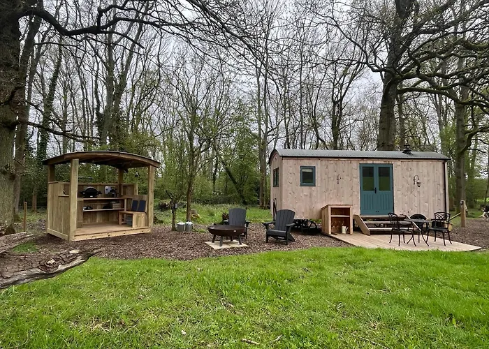 Coachroad Shepherds Huts